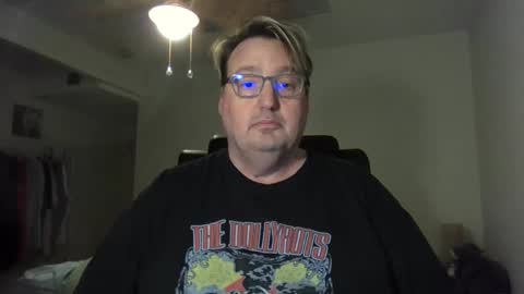 Wren Valentino online show from December 18, 2024, 3:47 am