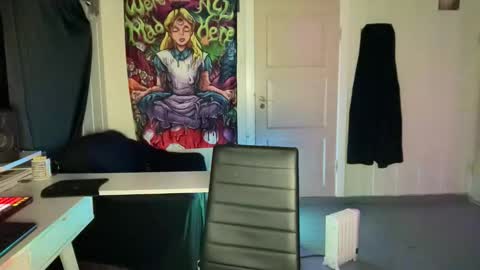 wulffi95 online show from February 14, 2026, 12:51 am