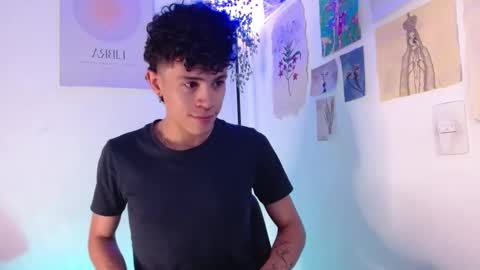 Snapshot of wyatt_444 chatting on December 27, 2024, 4:36 am wyatt online show from December 27, 2024, 4:36 am