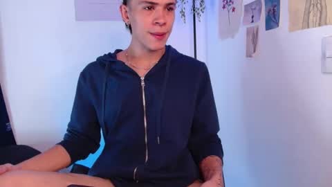 Snapshot of wyatt_444 chatting on December 28, 2024, 5:14 pm wyatt online show from December 28, 2024, 5:14 pm