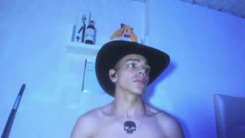 wyatt_smith71 online show from June 26, 2026, 8:19 am