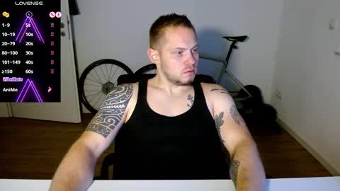 x19marco93x online show from November 16, 2025, 6:13 pm