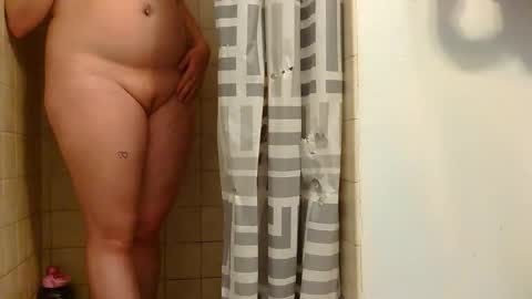 x2kayx2 online show from October 28, 2025, 10:08 am