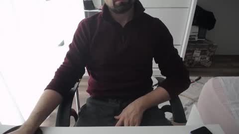 Mr. Lonely online show from November 19, 2025, 9:31 am