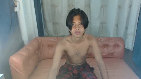 x_lee06 online show from February 20, 2026, 11:22 am