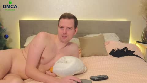 x_sweety_couple_x online show from December 12, 2024, 3:43 am