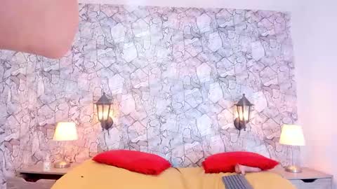 xabier online show from March 11, 2025, 6:30 pm