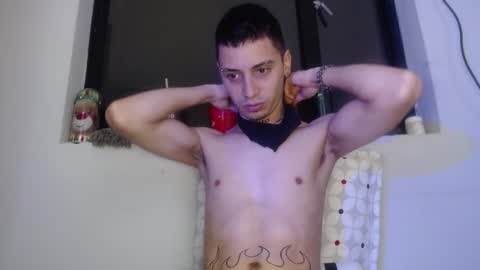 xalejo_max online show from October 21, 2025, 2:18 pm