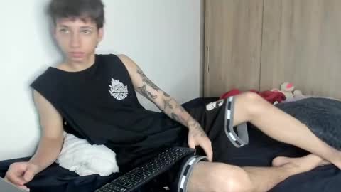 Snapshot of xamyu chatting on December 10, 2024, 6:44 am Xam online show from December 10, 2024, 6:44 am