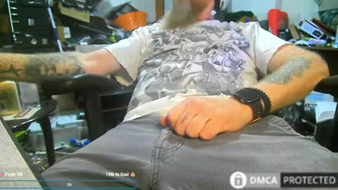 Snapshot of xander71972 chatting on June 2, 2026, 4:20 pm xander71972 online show from June 2, 2026, 4:20 pm