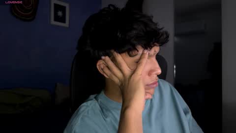 Snapshot of xander_bonnet1 chatting on November 21, 2025, 12:26 pm Xander bonnet online show from November 21, 2025, 12:26 pm