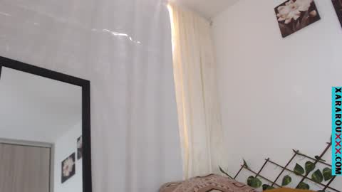       S A R A      100K followers online show from February 28, 2025, 9:12 pm