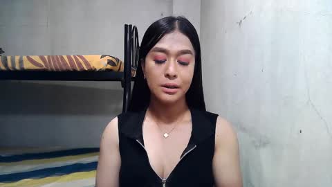 Snapshot of xasianbigcumx chatting on February 5, 2025, 1:47 am xasianbigcumx online show from February 5, 2025, 1:47 am