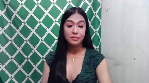 Snapshot of xasianbigcumx chatting on February 15, 2025, 6:02 am xasianbigcumx online show from February 15, 2025, 6:02 am