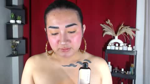 Snapshot of xasianempressx chatting on September 30, 2025, 2:44 pm Nira NOT INTO CHEAP GUYS online show from September 30, 2025, 2:44 pm