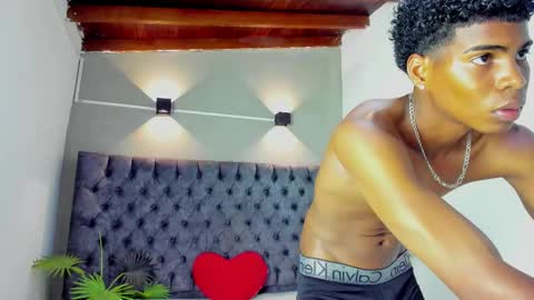 XAVI online show from November 6, 2025, 7:48 pm