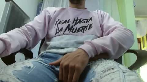 Snapshot of xavicock24 chatting on February 6, 2025, 1:54 pm xavicock24 online show from February 6, 2025, 1:54 pm