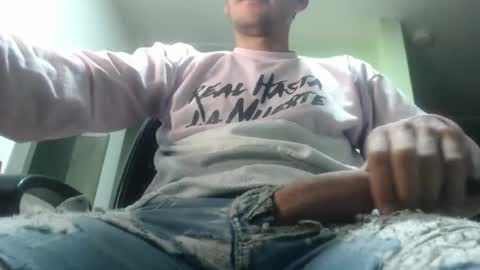 xavicock24 online show from December 5, 2025, 10:02 am