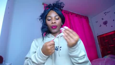 xayu online show from January 28, 2025, 11:38 am