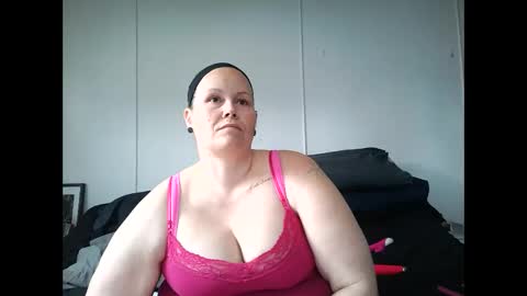 Snapshot of xbeautifulxliex chatting on April 27, 2026, 5:00 pm xbeautifulxliex online show from April 27, 2026, 5:00 pm