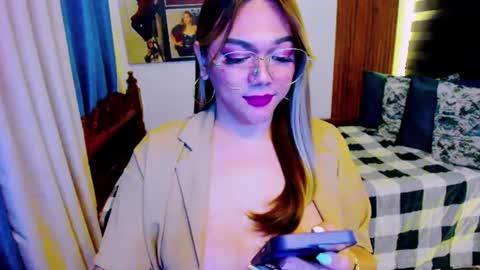 Snapshot of xdirtymistressx chatting on February 7, 2025, 8:11 am XDirtymistressX online show from February 7, 2025, 8:11 am