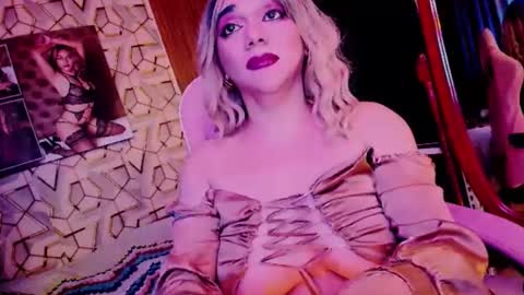 Snapshot of xdirtymistressx chatting on December 4, 2025, 2:37 pm XDirtymistressX online show from December 4, 2025, 2:37 pm