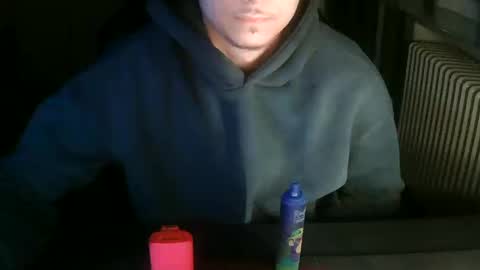 Snapshot of xdrazox chatting on December 3, 2024, 9:23 pm Drazox online show from December 3, 2024, 9:23 pm