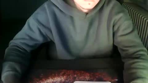 Snapshot of xdrazox chatting on December 4, 2024, 7:23 pm Drazox online show from December 4, 2024, 7:23 pm