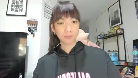 xdreamangel online show from October 23, 2025, 3:06 am