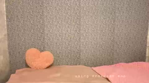 Helen online show from December 14, 2025, 10:03 pm