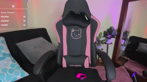 Kanae. online show from November 2, 2025, 11:29 pm