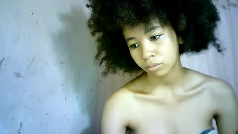 xenna610827 online show from February 13, 2025, 3:46 pm