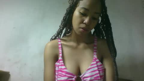 xenna610827 online show from February 5, 2026, 6:07 am