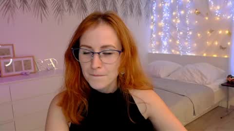 Snapshot of xeva_angelx chatting on June 30, 2026, 5:25 pm Xeva Angels online show from June 30, 2026, 5:25 pm