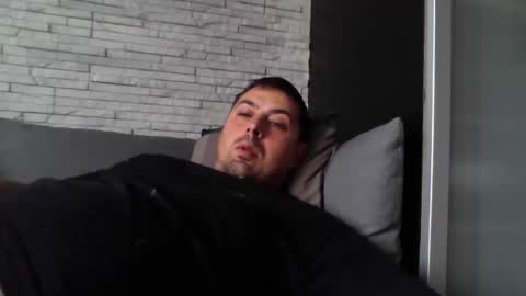 Snapshot of xfikusx44 chatting on November 4, 2025, 8:24 am xfikusx44 online show from November 4, 2025, 8:24 am