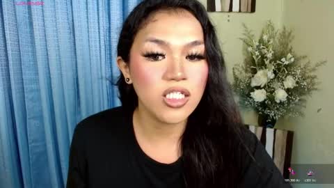 Snapshot of xfreyalibitina69x chatting on October 27, 2025, 2:21 pm xfreyalibitina69x online show from October 27, 2025, 2:21 pm