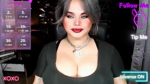 Snapshot of xhugeharleyselfsuckerx chatting on October 11, 2025, 9:35 pm xHUGECOCKTILLCUMX online show from October 11, 2025, 9:35 pm