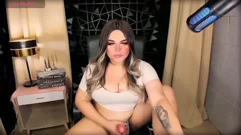 Snapshot of xhugeharleyselfsuckerx chatting on April 29, 2026, 8:51 am xHUGECOCKTILLCUMX online show from April 29, 2026, 8:51 am