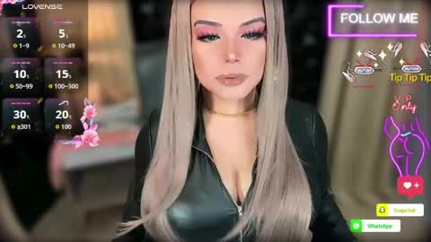 Snapshot of xhugeharleyselfsuckerx chatting on May 11, 2026, 1:22 am xHUGECOCKTILLCUMX online show from May 11, 2026, 1:22 am