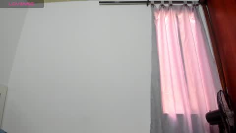 Xia Angel online show from January 21, 2025, 2:59 pm