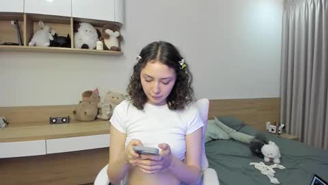 Snapshot of xiaolinx0 chatting on November 16, 2025, 1:28 pm Xiao online show from November 16, 2025, 1:28 pm