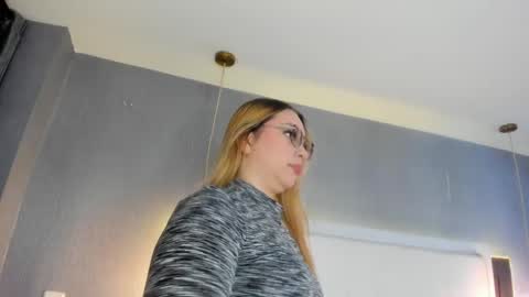   ximena  online show from April 2, 2026, 12:47 pm