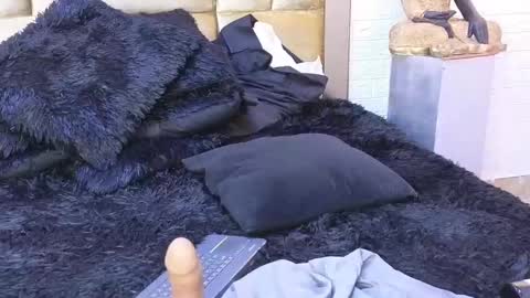 Snapshot of ximenawilliamss chatting on February 15, 2025, 9:49 am ximena online show from February 15, 2025, 9:49 am