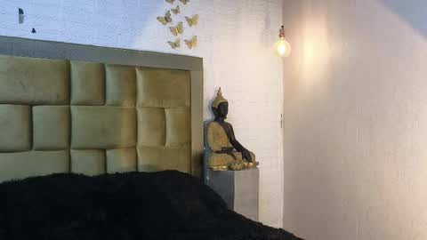 Snapshot of ximenawilliamss chatting on April 4, 2026, 7:44 pm ximena online show from April 4, 2026, 7:44 pm