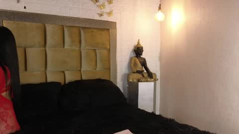 ximena online show from April 25, 2026, 6:49 pm