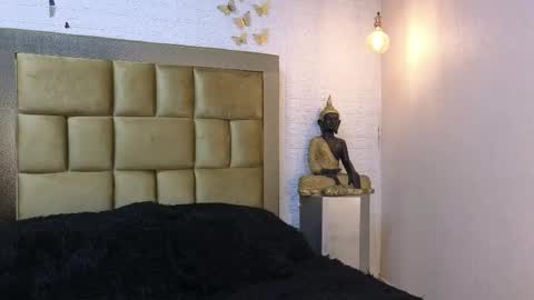 ximena online show from May 15, 2026, 7:54 pm