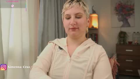 Snapshot of ximenna_cruz_ chatting on January 10, 2026, 12:18 pm Xime Independent Artist online show from January 10, 2026, 12:18 pm