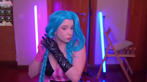 xlanabunny online show from January 8, 2025, 10:15 am