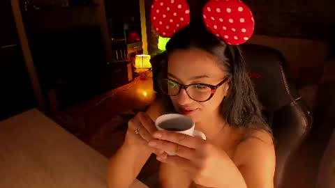 Snapshot of xlaracroftx chatting on June 26, 2026, 9:30 pm Lara online show from June 26, 2026, 9:30 pm