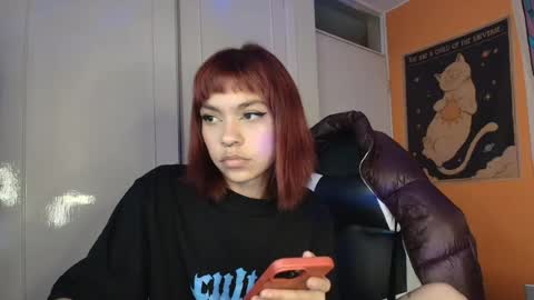 Snapshot of xlilyangelx_ chatting on August 1, 2026, 3:06 am xlilyangelx_ online show from August 1, 2026, 3:06 am